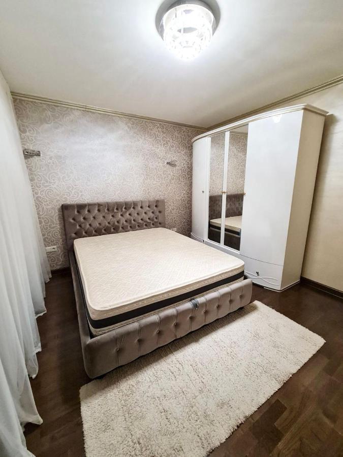 Cathedral Park And Pedestrian Zone Ultracentral Cozy Apartment In Кишинёв Экстерьер фото